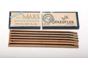 Staedtler Mars Lumograph drawing pencils